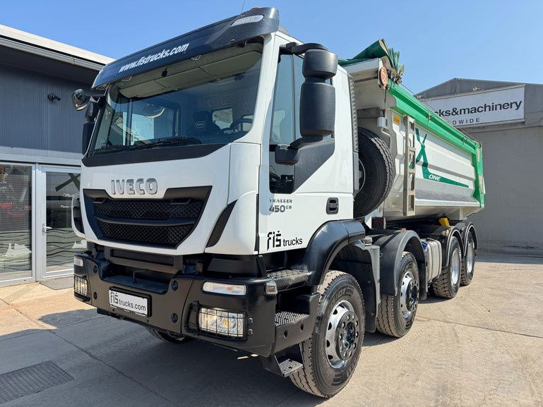 Iveco Trakker AD410T45 8x4 20m3 - hydr. back - 72.000km - Tippbil lastbil: bild 1 Iveco Trakker AD410T45 8x4 20m3 - hydr. back - 72.000km - Tippbil lastbil: bild 1