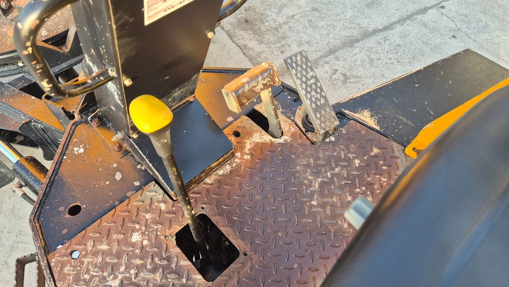 Minitippbil JCB 6TST - 2016 Year - 1585 Working Hours: bild 18