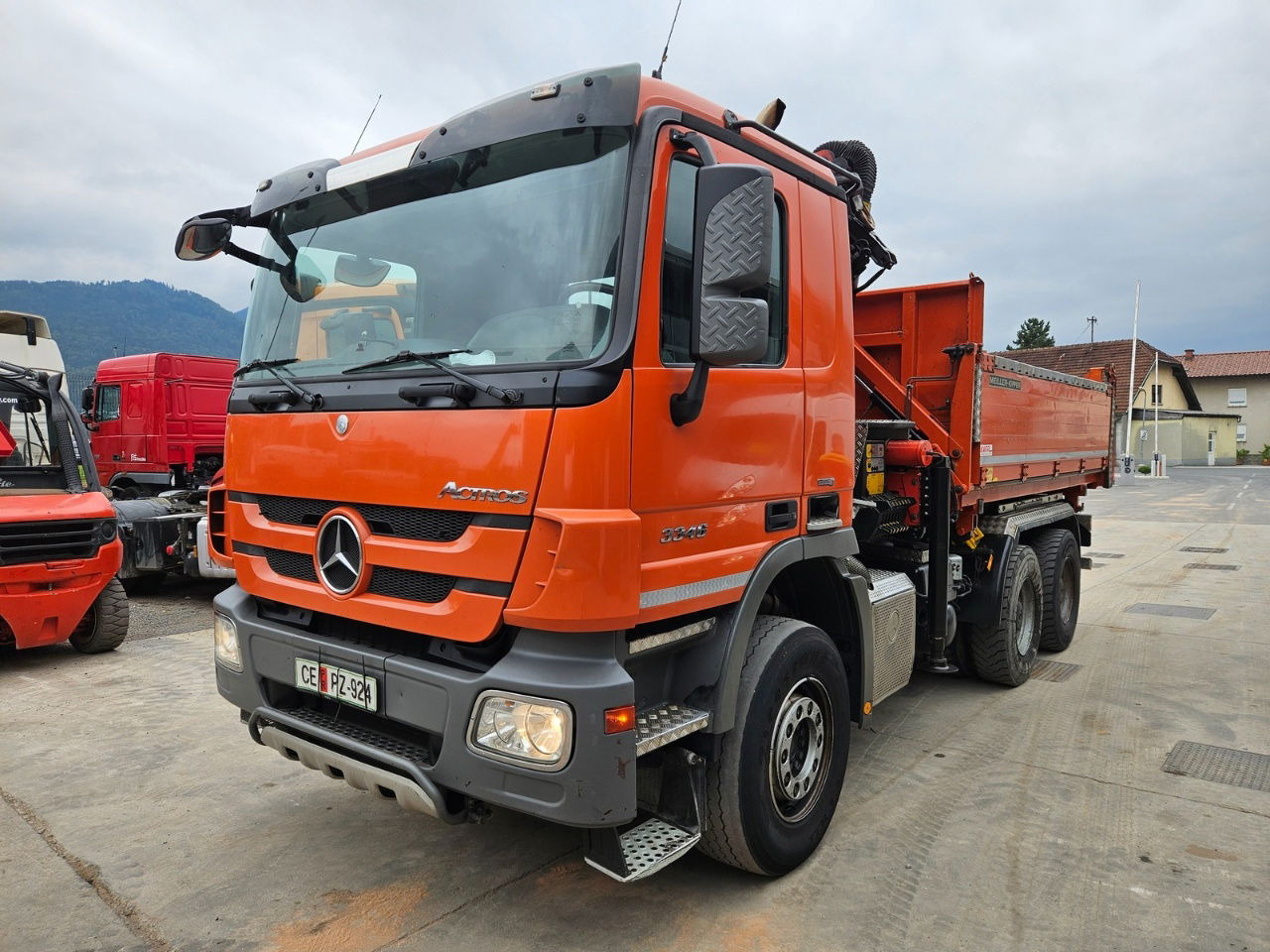 Mercedes-Benz Actros 3346 K palfinger PK 18002 - bordmatic - meiller tipper - EPS 3 pedals - Tippbil lastbil: bild 1 Mercedes-Benz Actros 3346 K palfinger PK 18002 - bordmatic - meiller tipper - EPS 3 pedals - Tippbil lastbil: bild 1