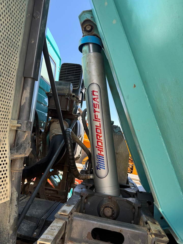 Mercedes-Benz Actros 4448 10x4 mulda tipper - euro 5 - lifting axle - Tippbil lastbil: bild 5 Mercedes-Benz Actros 4448 10x4 mulda tipper - euro 5 - lifting axle - Tippbil lastbil: bild 5