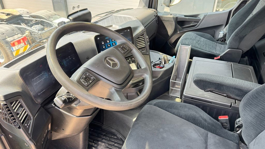 Tippbil lastbil Mercedes-Benz Arocs 3248 8X4 mulda tipper - electric taurpaulin: bild 25 Tippbil lastbil Mercedes-Benz Arocs 3248 8X4 mulda tipper - electric taurpaulin: bild 25