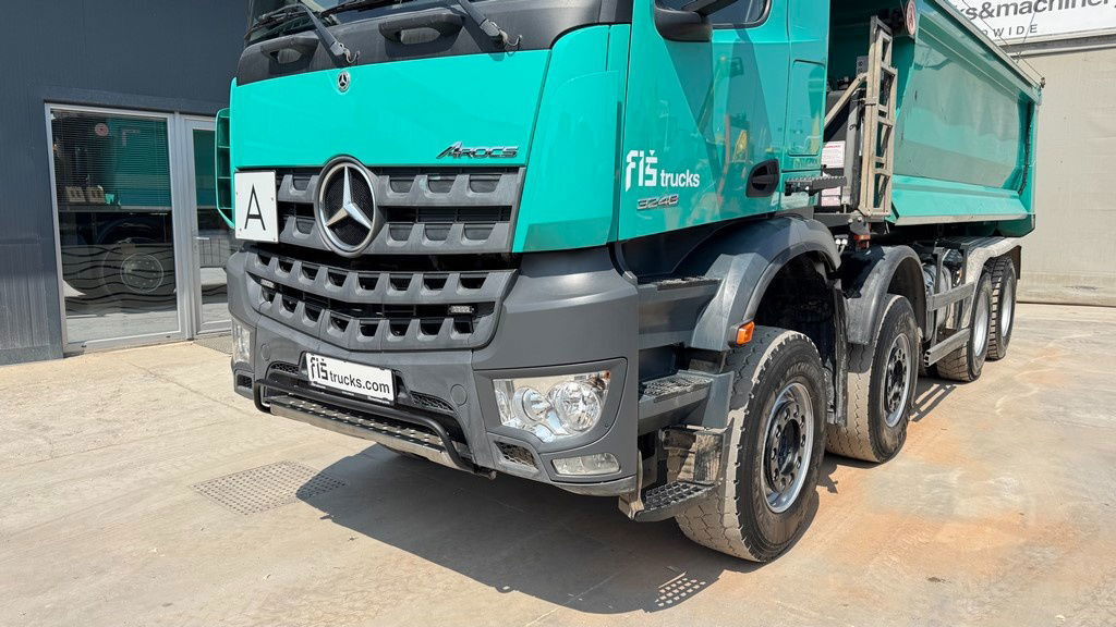 Mercedes-Benz Arocs 3248 8X4 mulda tipper - electric taurpaulin - Tippbil lastbil: bild 2 Mercedes-Benz Arocs 3248 8X4 mulda tipper - electric taurpaulin - Tippbil lastbil: bild 2