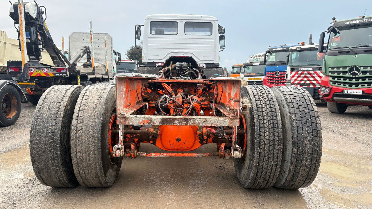 Mercedes-Benz SK 3234 8x4 chassis - V6 - Chassi lastbil: bild 4 Mercedes-Benz SK 3234 8x4 chassis - V6 - Chassi lastbil: bild 4