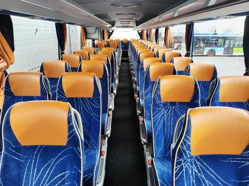 Mercedes Benz Tourismo 17 RHD - L 62 Sitze / ORIGINAL KM !! - Förortsbuss: bild 5 Mercedes Benz Tourismo 17 RHD - L 62 Sitze / ORIGINAL KM !! - Förortsbuss: bild 5