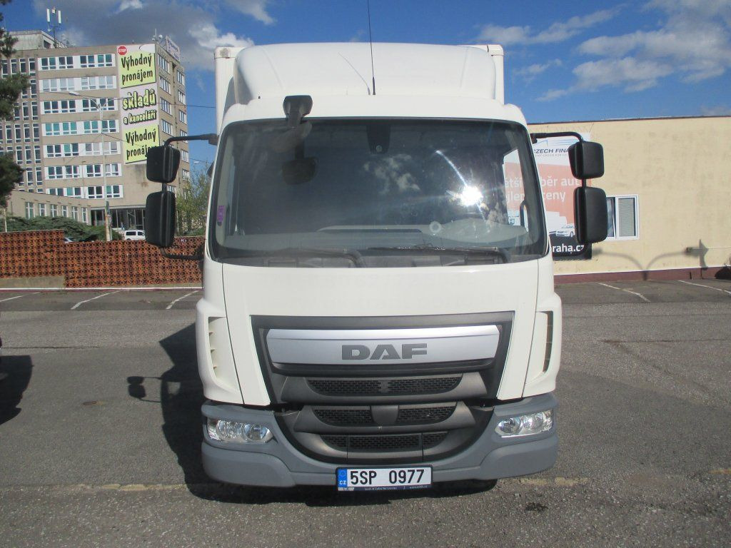 DAF LF 180 mit LBW - Volymskåp: bild 2 DAF LF 180 mit LBW - Volymskåp: bild 2