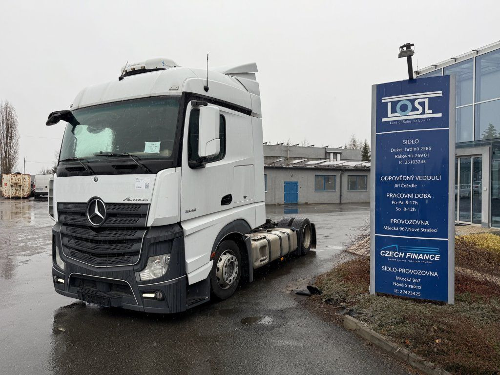 Dragbil Mercedes-Benz 1845 Actros EURO 6 MEGA/lowdeck: bild 1