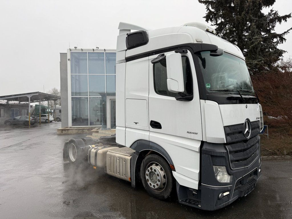 Mercedes-Benz 1845 Actros EURO 6 MEGA/lowdeck - Dragbil: bild 2 Mercedes-Benz 1845 Actros EURO 6 MEGA/lowdeck - Dragbil: bild 2