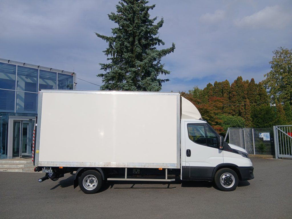 Iveco 35C16 Daily 3,0l - Volymskåp: bild 3 Iveco 35C16 Daily 3,0l - Volymskåp: bild 3