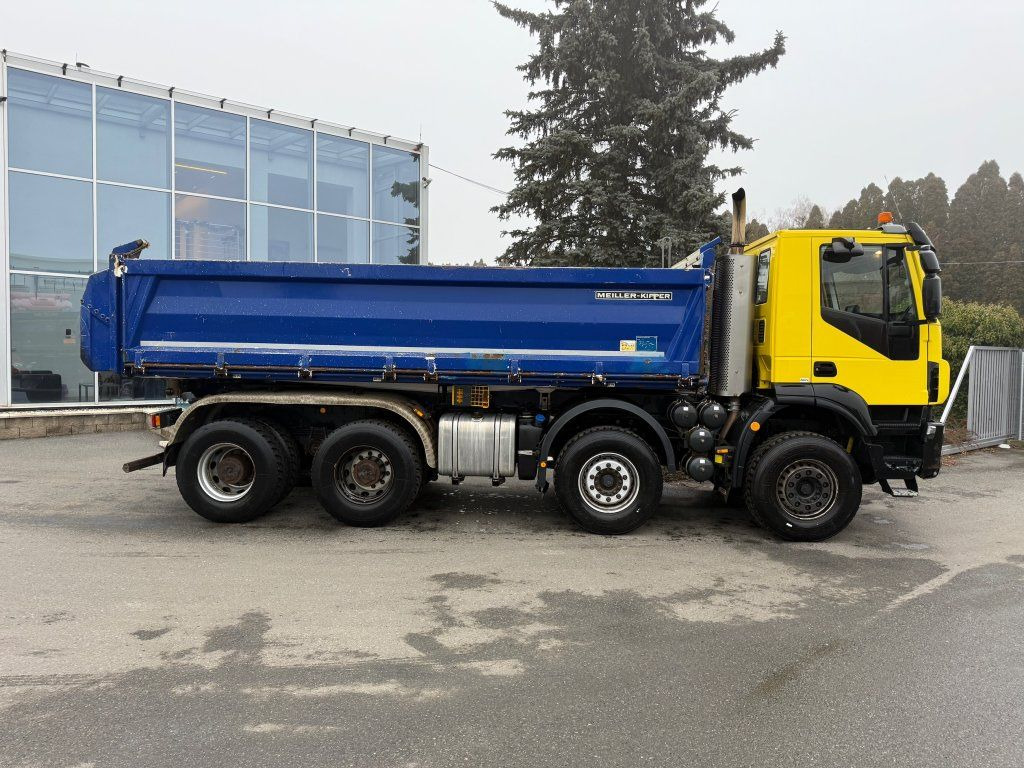Iveco AD340T45 Trakker 8x4 Euro 6 - Tippbil lastbil: bild 5 Iveco AD340T45 Trakker 8x4 Euro 6 - Tippbil lastbil: bild 5