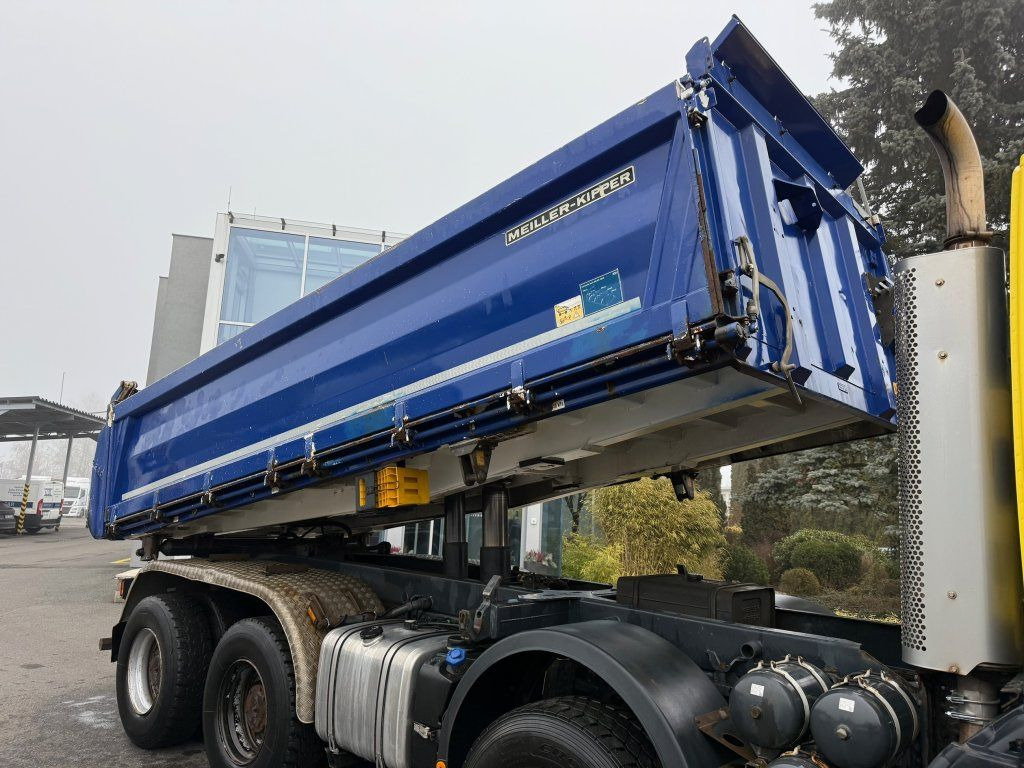 Iveco AD340T45 Trakker 8x4 Euro 6 - Tippbil lastbil: bild 3 Iveco AD340T45 Trakker 8x4 Euro 6 - Tippbil lastbil: bild 3