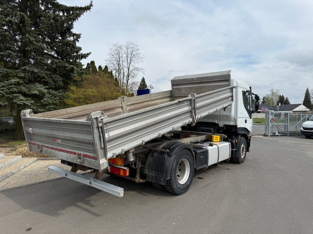 Iveco AS190E45 Stralis S3 EEV - Tippbil lastbil: bild 2 Iveco AS190E45 Stralis S3 EEV - Tippbil lastbil: bild 2
