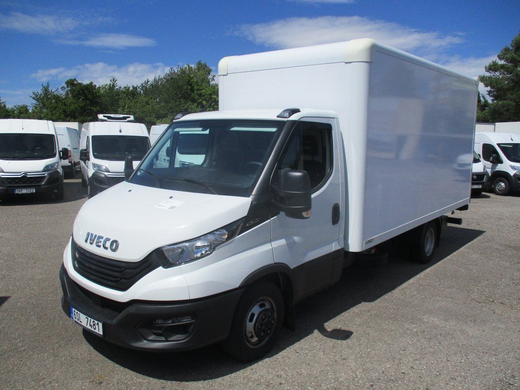 Iveco Daily 35C16, 2.3, HC, 8 palet - Volymskåp: bild 1 Iveco Daily 35C16, 2.3, HC, 8 palet - Volymskåp: bild 1