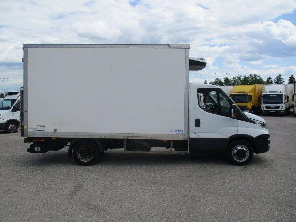 Iveco Daily 35C16 Dhollandia - Kylbil: bild 4 Iveco Daily 35C16 Dhollandia - Kylbil: bild 4