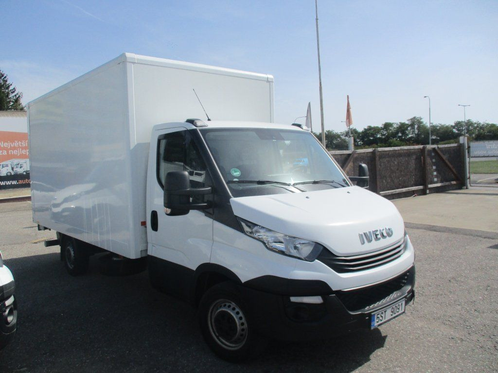 Iveco Daily 35S16 - Volymskåp: bild 2 Iveco Daily 35S16 - Volymskåp: bild 2