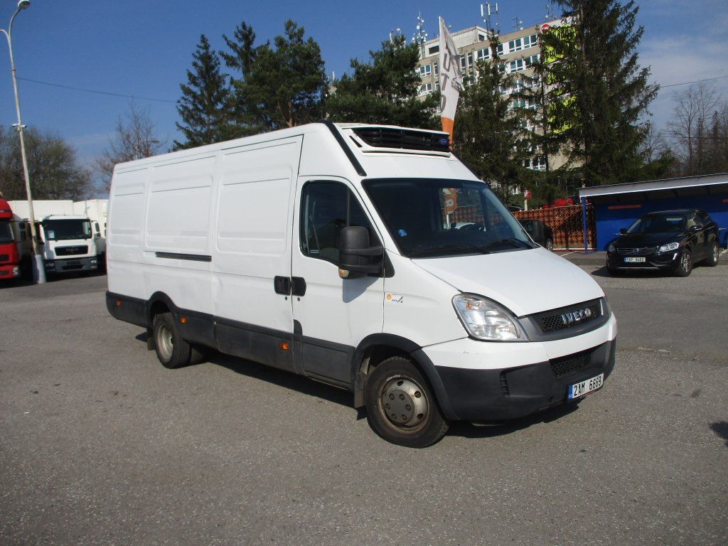 Iveco Daily 50C15 Carrier 350 - Kylbil: bild 1 Iveco Daily 50C15 Carrier 350 - Kylbil: bild 1