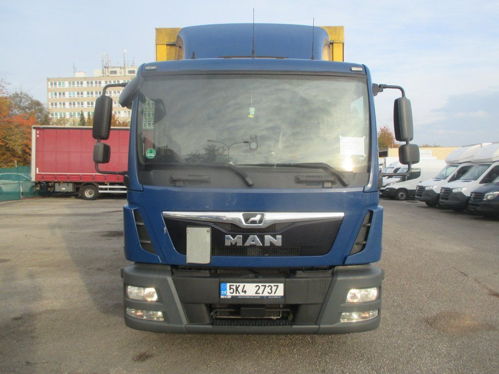 MAN TGL 12.250 - Kapellbil: bild 2 MAN TGL 12.250 - Kapellbil: bild 2