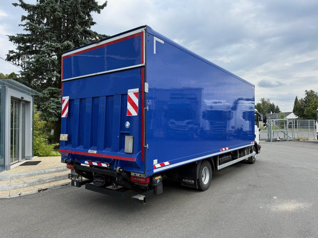 MAN TGL12.220 EURO 6 - Lastbil med skåp: bild 4 MAN TGL12.220 EURO 6 - Lastbil med skåp: bild 4