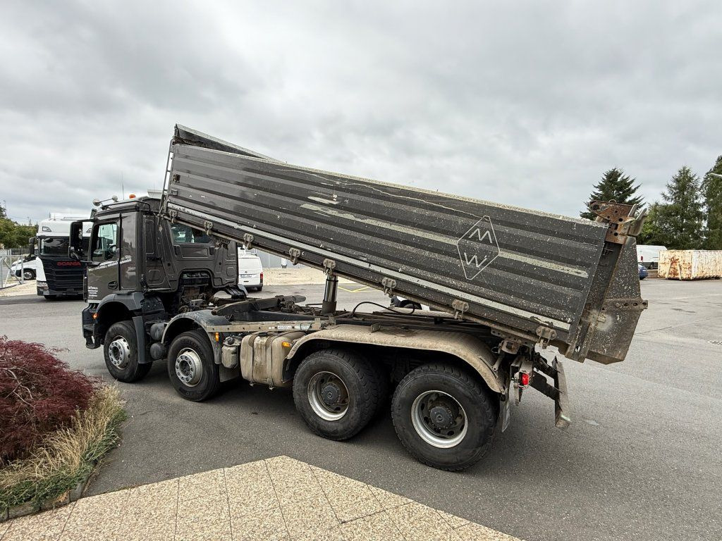 Mercedes-Benz 3243 Arocs 8x4 S3 Euro 6 - Tippbil lastbil: bild 4 Mercedes-Benz 3243 Arocs 8x4 S3 Euro 6 - Tippbil lastbil: bild 4