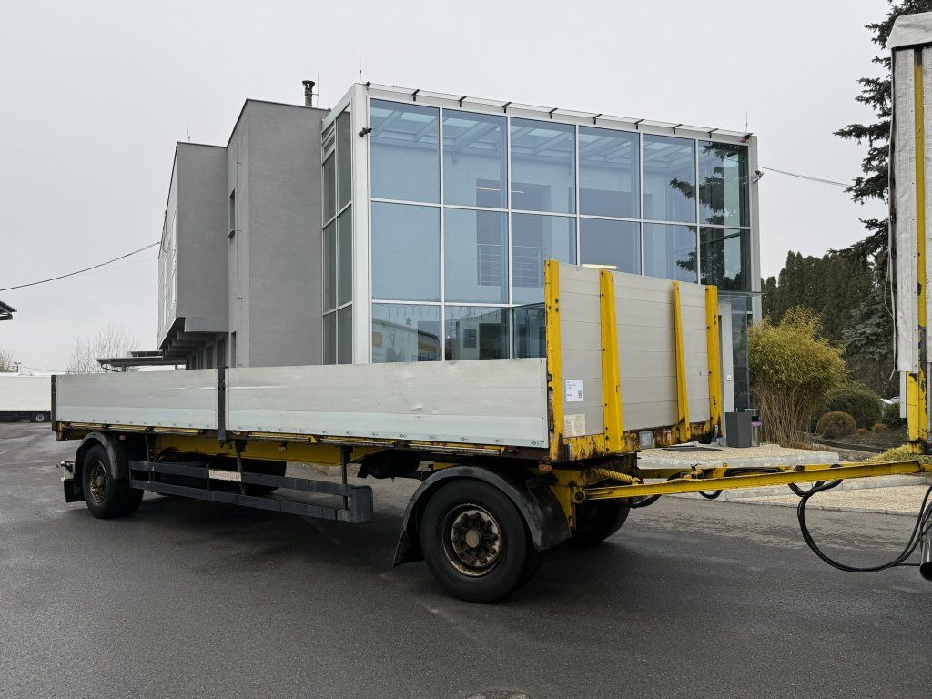 Schwarzmüller PA 2/E - Flaksläp: bild 2 Schwarzmüller PA 2/E - Flaksläp: bild 2