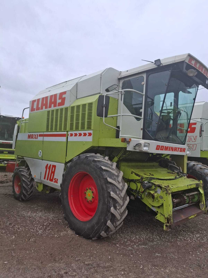 Claas dominator 118 sl Maxi - Skördemaskin: bild 1 Claas dominator 118 sl Maxi - Skördemaskin: bild 1