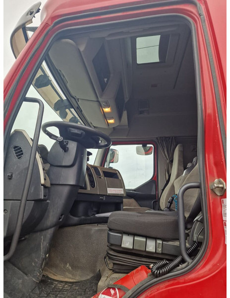 Renault Premium 450dxi - Kapellbil: bild 4 Renault Premium 450dxi - Kapellbil: bild 4