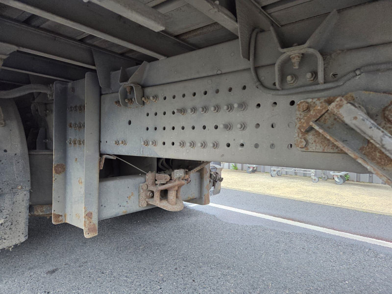 Renault Premium 460dxi - Kapellbil: bild 3 Renault Premium 460dxi - Kapellbil: bild 3