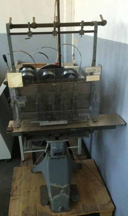Bostitch M 17 multi head wire stitching machine - Tryckmaskin: bild 4 Bostitch M 17 multi head wire stitching machine - Tryckmaskin: bild 4