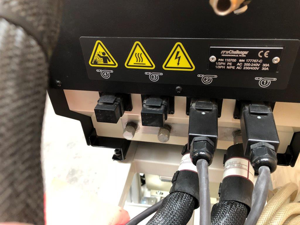 Tryckmaskin Dynatec Quattro Challenger glue melter with two application nozzles Dy 2002 control unit for 8 channels: bild 9 Tryckmaskin Dynatec Quattro Challenger glue melter with two application nozzles Dy 2002 control unit for 8 channels: bild 9