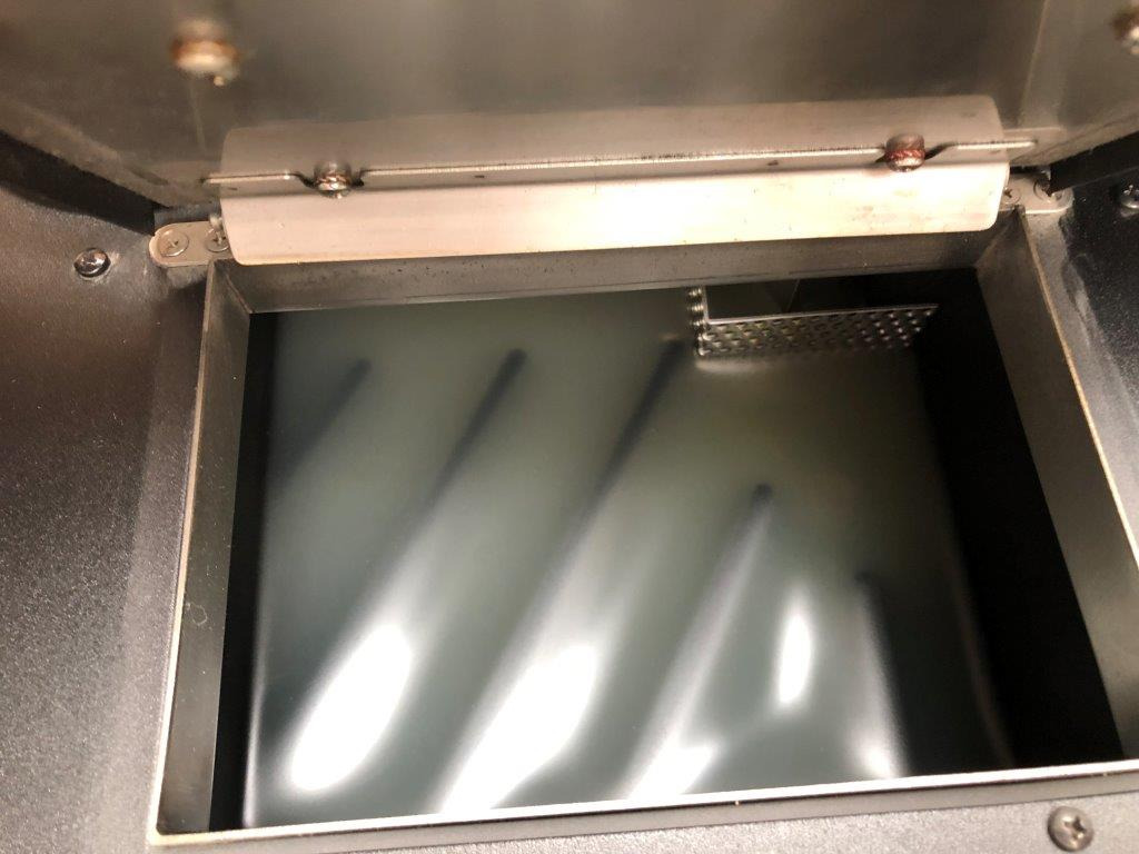 Tryckmaskin Dynatec Quattro Challenger glue melter with two application nozzles Dy 2002 control unit for 8 channels: bild 11 Tryckmaskin Dynatec Quattro Challenger glue melter with two application nozzles Dy 2002 control unit for 8 channels: bild 11