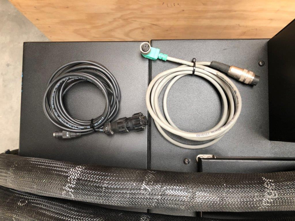 Tryckmaskin Dynatec Quattro Challenger glue melter with two application nozzles Dy 2002 control unit for 8 channels: bild 12 Tryckmaskin Dynatec Quattro Challenger glue melter with two application nozzles Dy 2002 control unit for 8 channels: bild 12