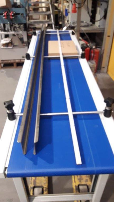 Frequency controlled conveyor belt 220x50cm - Transportband: bild 1 Frequency controlled conveyor belt 220x50cm - Transportband: bild 1