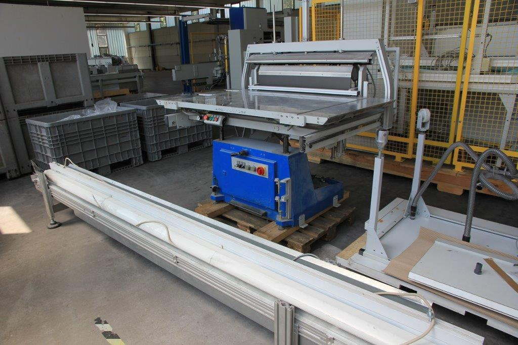 High performance cutting line Baumann Wohlenberg Perfecta 132 TS ASE LM - Pappersskärmaskin: bild 4 High performance cutting line Baumann Wohlenberg Perfecta 132 TS ASE LM - Pappersskärmaskin: bild 4