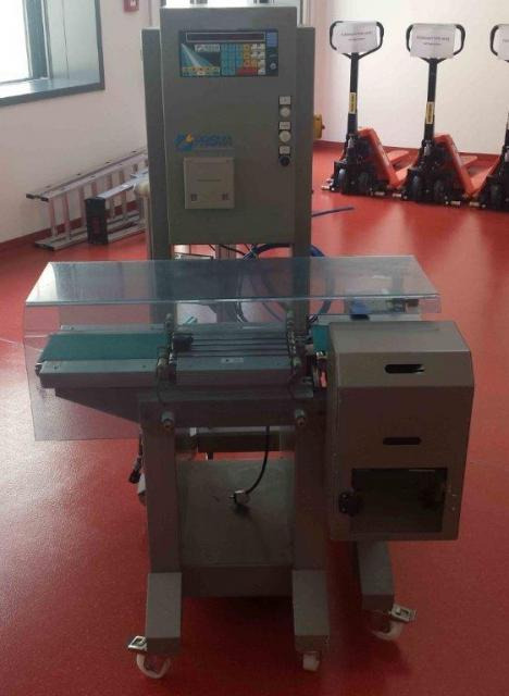 Prisma 01C3 Comparison and checkweigher - Pappersskärmaskin: bild 3 Prisma 01C3 Comparison and checkweigher - Pappersskärmaskin: bild 3