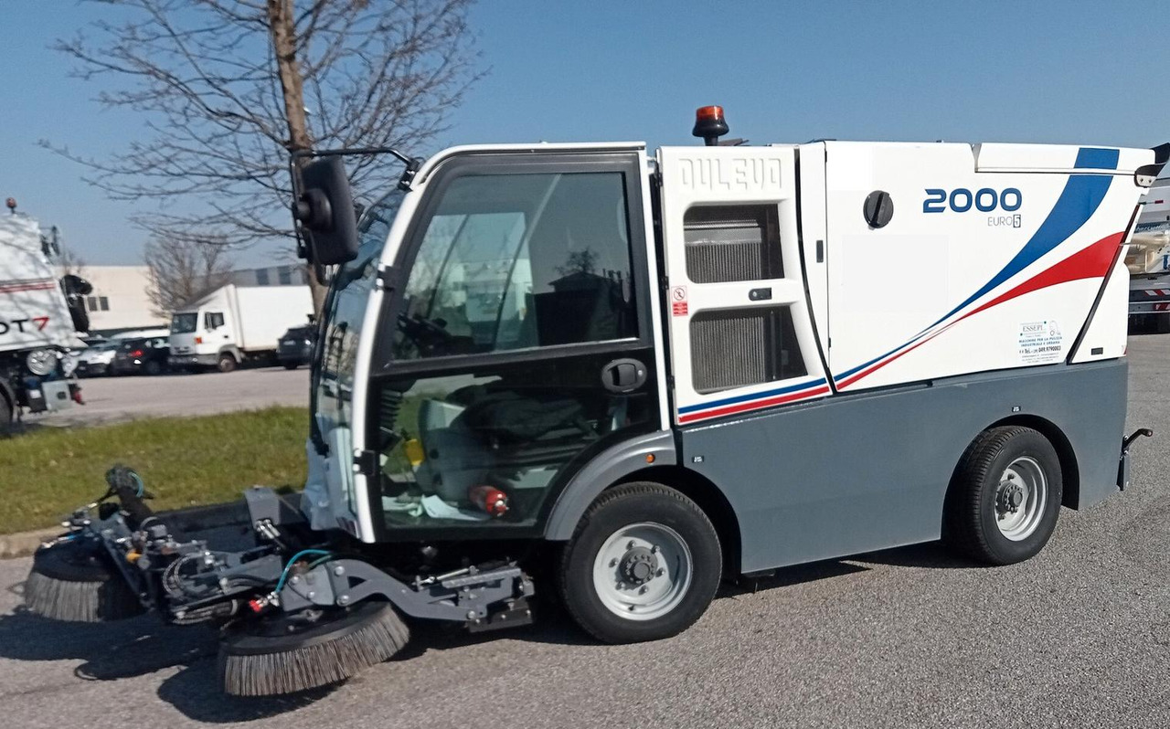 DULEVO 2000 SKY EU5 - Sopmaskin: bild 1 DULEVO 2000 SKY EU5 - Sopmaskin: bild 1