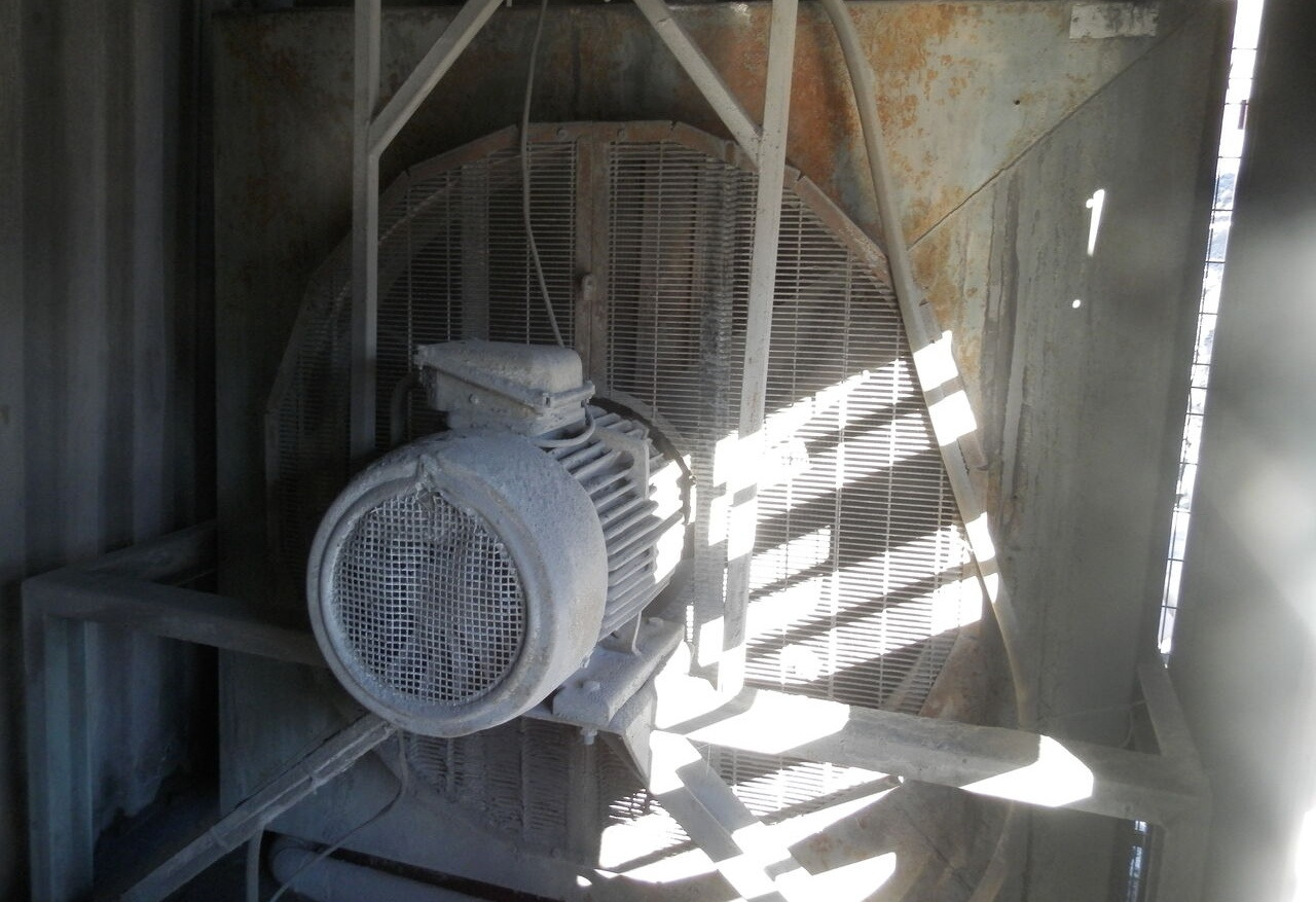 Cummins KTTA38-G - Elgenerator: bild 4 Cummins KTTA38-G - Elgenerator: bild 4