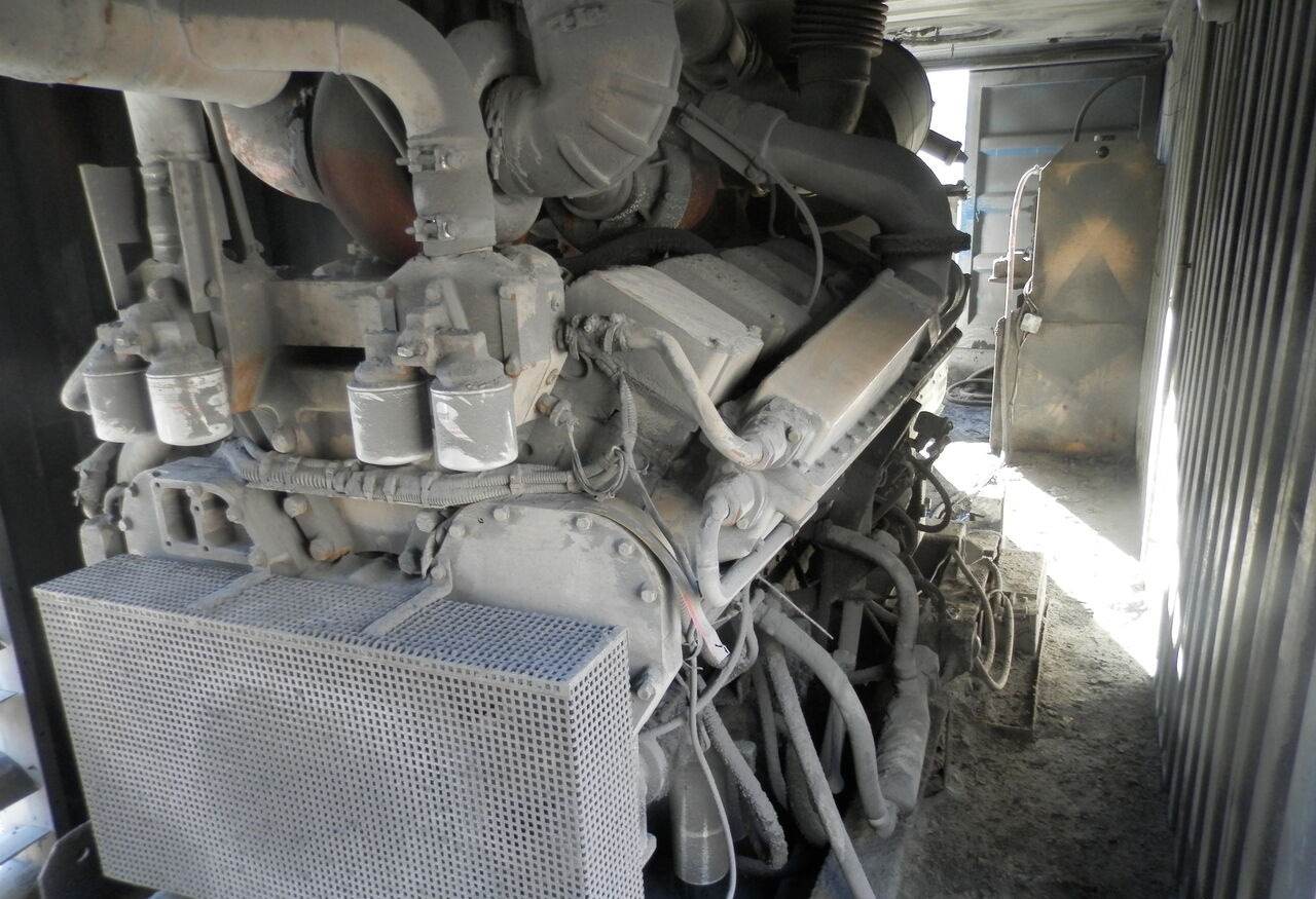 Cummins KTTA38-G - Elgenerator: bild 3 Cummins KTTA38-G - Elgenerator: bild 3