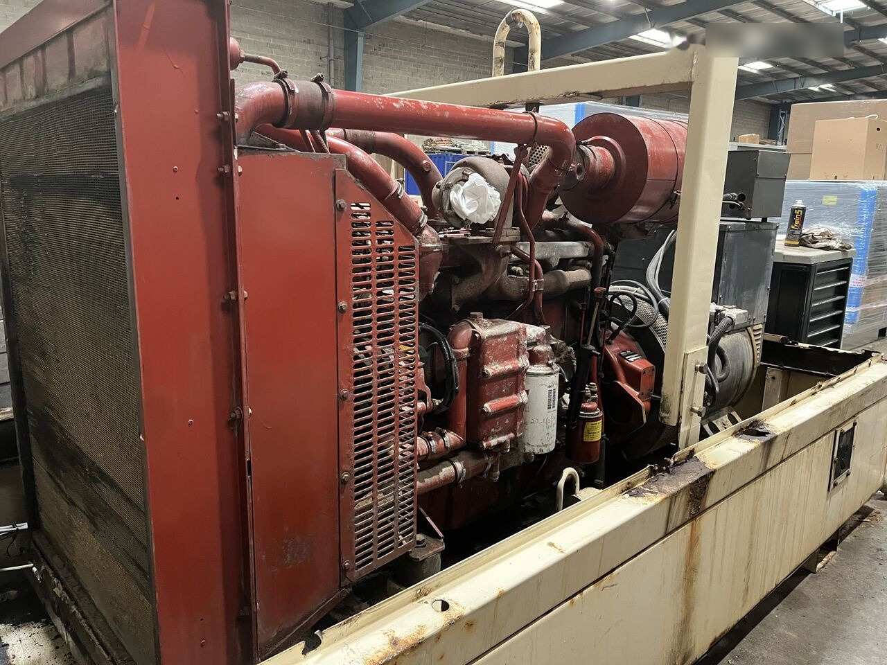 IVECO 240 kVa 8361 SRI - Elgenerator: bild 4 IVECO 240 kVa 8361 SRI - Elgenerator: bild 4