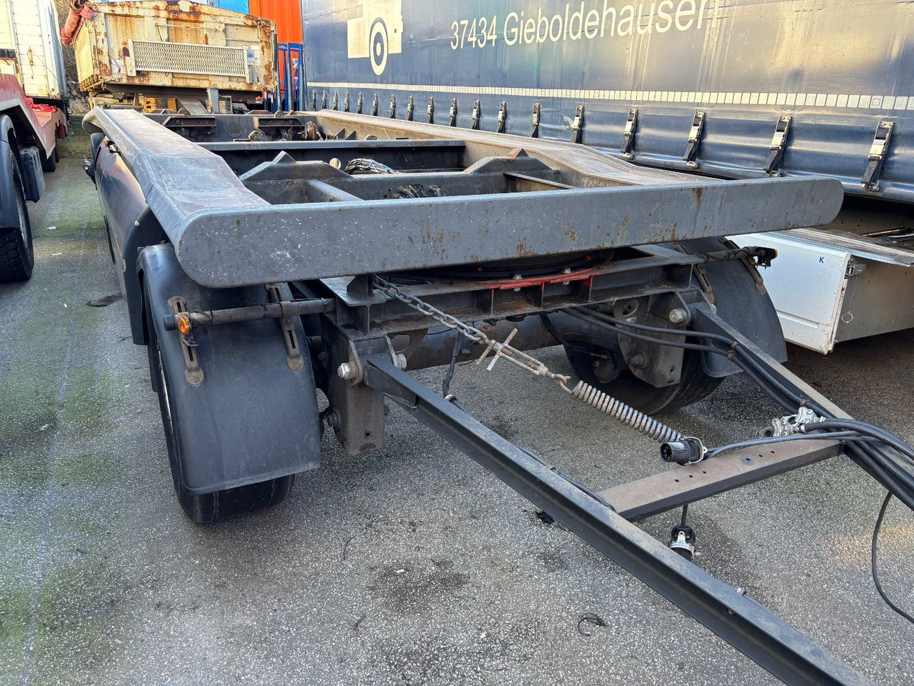 Jung R. TOP ZUSTAND / MICHELIN Ber. - Lastväxlarsläp/ Liftdumpersläp: bild 1 Jung R. TOP ZUSTAND / MICHELIN Ber. - Lastväxlarsläp/ Liftdumpersläp: bild 1