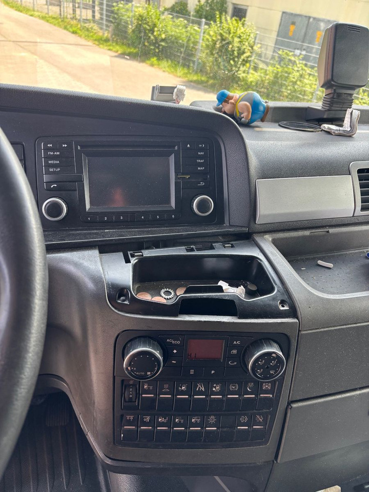 MAN TGX 26.400 Retarder/Lift/ - Containerbil/ Växelflak lastbil: bild 5 MAN TGX 26.400 Retarder/Lift/ - Containerbil/ Växelflak lastbil: bild 5