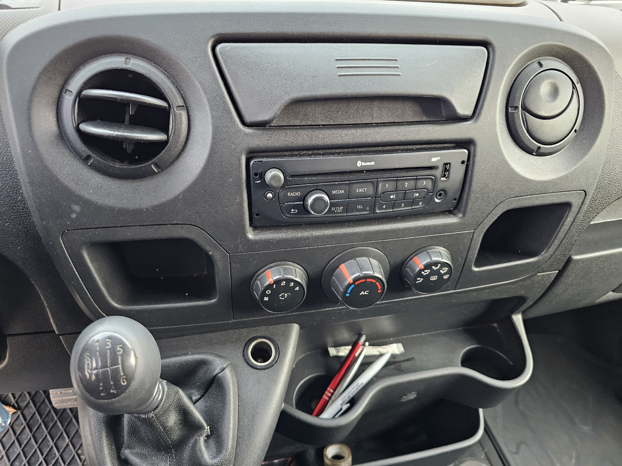 RENAULT MASTER 2.3 L3H2 CHLODNIA CARRIER KLIMA EURO5 - Kylbil: bild 5 RENAULT MASTER 2.3 L3H2 CHLODNIA CARRIER KLIMA EURO5 - Kylbil: bild 5