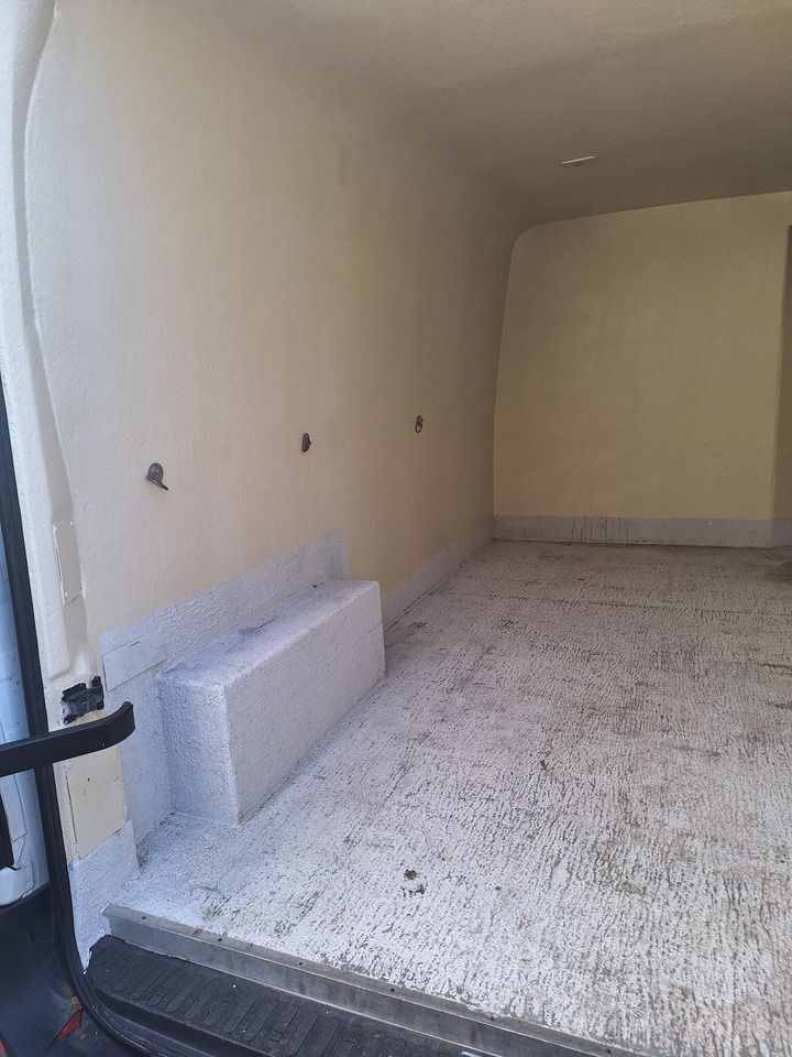 RENAULT MASTER 2.3 L3H2 CHLODNIA CARRIER KLIMA EURO5 - Kylbil: bild 2 RENAULT MASTER 2.3 L3H2 CHLODNIA CARRIER KLIMA EURO5 - Kylbil: bild 2