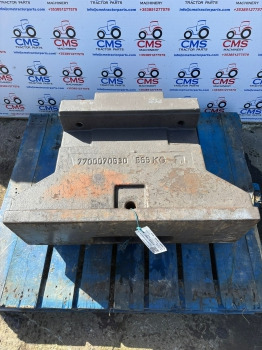 Claas Ares 656rc, Ares 500, 600 Front Weight 565 Kg 7700036817, 7700070530 - Motvikt: bild 3 Claas Ares 656rc, Ares 500, 600 Front Weight 565 Kg 7700036817, 7700070530 - Motvikt: bild 3