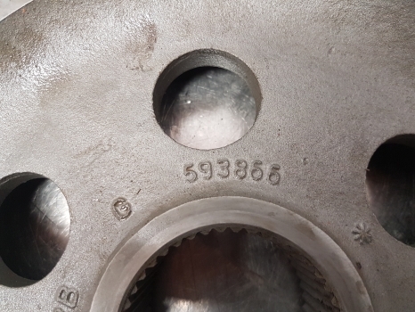 Claas Axos 340, 310, Ergos 436, 466, Celtis 456 Rear Axle Crown Wheel 0011119820 - Bakaxel för Traktor: bild 5 Claas Axos 340, 310, Ergos 436, 466, Celtis 456 Rear Axle Crown Wheel 0011119820 - Bakaxel för Traktor: bild 5