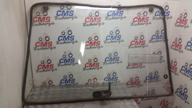 Ford 4610, 5610 10 Series Lp Cab Front Glass Windscreen 83956746, E3nn9403102bb - Vindruta för Traktor: bild 1 Ford 4610, 5610 10 Series Lp Cab Front Glass Windscreen 83956746, E3nn9403102bb - Vindruta för Traktor: bild 1