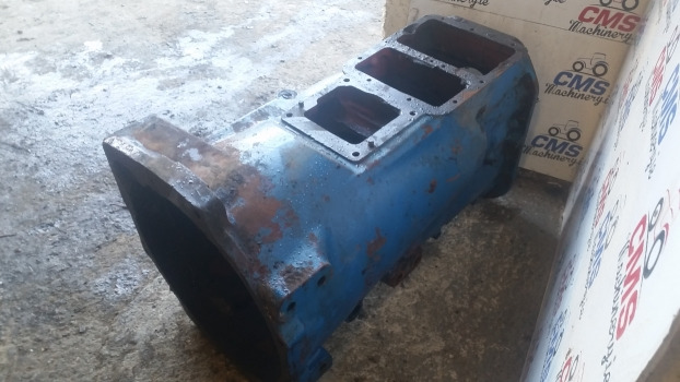 Ford 5610, 7610, 6610, 7710, 7810, 7910, 8210 Transmission Housing E2nn7006ea - Växellåda: bild 4 Ford 5610, 7610, 6610, 7710, 7810, 7910, 8210 Transmission Housing E2nn7006ea - Växellåda: bild 4