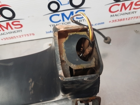 John Deere 6115, 6110m, 6m Series Turn Signal Lights Support L218833 - Vändsignal för Traktor: bild 5 John Deere 6115, 6110m, 6m Series Turn Signal Lights Support L218833 - Vändsignal för Traktor: bild 5