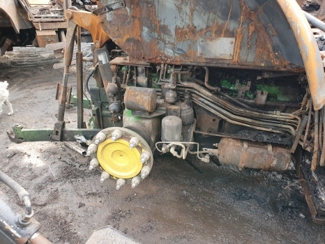 John Deere 6215r Engine, Transmission, Front, Back Axle Pto, Hydraulic, Parts - Traktor: bild 4 John Deere 6215r Engine, Transmission, Front, Back Axle Pto, Hydraulic, Parts - Traktor: bild 4