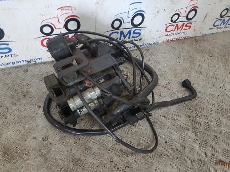 Landini Vision 90, 95, 100, 105 Hydraulic Spool Valve Assembly - Hydraulventil för Traktor: bild 1 Landini Vision 90, 95, 100, 105 Hydraulic Spool Valve Assembly - Hydraulventil för Traktor: bild 1