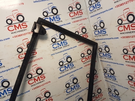 Massey Ferguson 50hx, 60hx Cab Door Frame Rhs 50hxdoor - Dörr och reservdelar för Grävlastare: bild 4 Massey Ferguson 50hx, 60hx Cab Door Frame Rhs 50hxdoor - Dörr och reservdelar för Grävlastare: bild 4