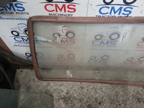 Zetor 3000, 4000, 5000, 6000, 7000 Rear Glass 60117910b, S64986, 60117910 - Fönster och reservdelar för Traktor: bild 5 Zetor 3000, 4000, 5000, 6000, 7000 Rear Glass 60117910b, S64986, 60117910 - Fönster och reservdelar för Traktor: bild 5